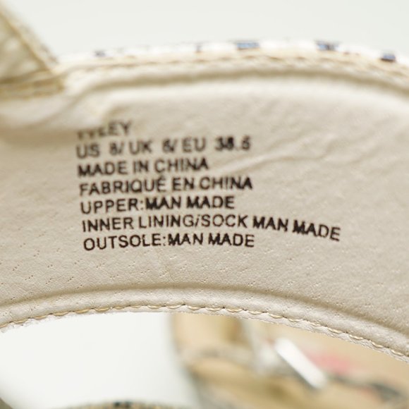 JustFab Tyley Faux Snake Skin Heels Size: US 8 - Picture 10 of 10